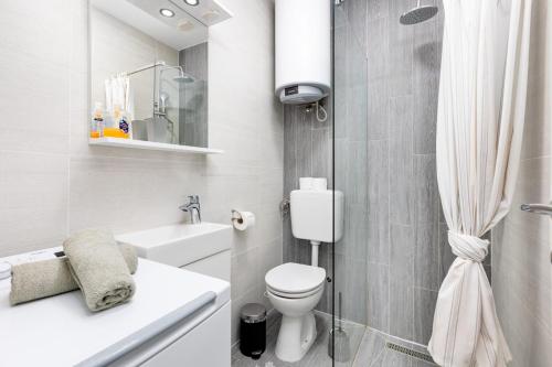 Koupelna v ubytování Apartments Val