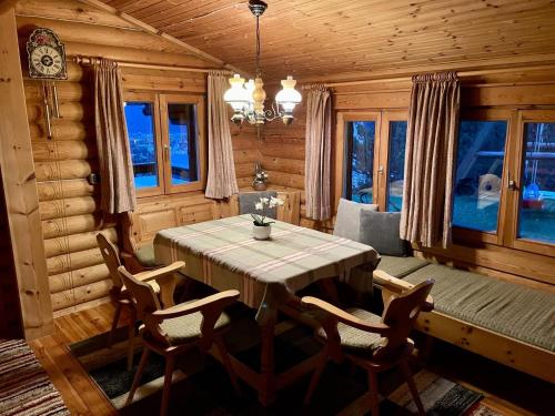 Posezení v ubytování Tiroler Blockhaus