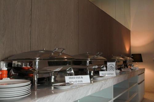Cucina o angolo cottura di Elegancy Sansabai Hotel