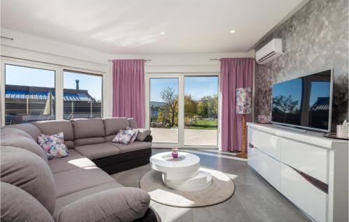 Gorgeous Home In Rijeka