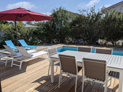 Photo de la galerie de l'établissement Maison Familiale avec Piscine, à Angresse