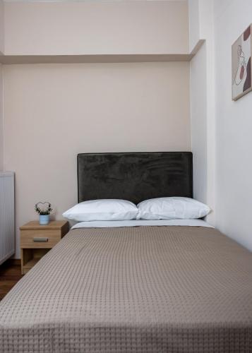 Amelia jacuzzi maisonette Ath Center