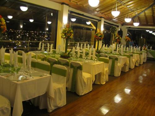 Restaurace v ubytování Hotel Zeus