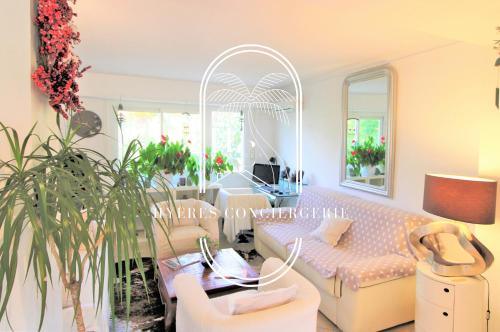 Cosy T3 rénové Clim Parking Hyères Plage 10 min By HC