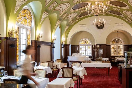 Restaurace v ubytování Weinhaus Uhle