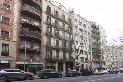 Urban Hideaway in the Heart of Eixample