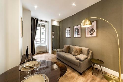 All in Lyon | Studio l'Absinthe – Gratte-Ciel