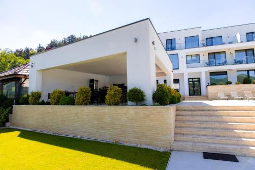 Gallery image of YRYS House - Adults Only in Eşelniţa