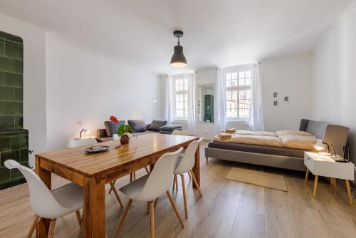 Stylish Centre Apartment TGM