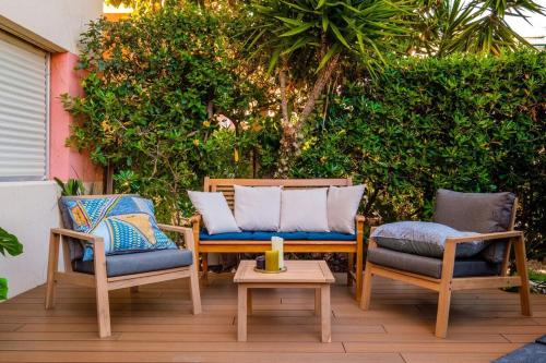 Photo de la galerie de l'établissement Le Riviera ~ Jardin ~ Parking ~ Climatisation, à Cagnes-sur-Mer