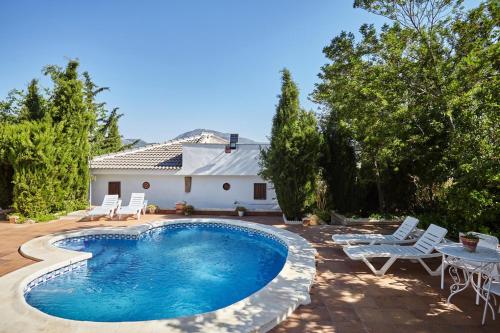 Πισίνα στο ή κοντά στο Casa Rural La Atalaya