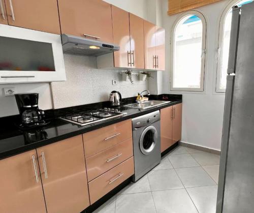 Fotografie z fotogalerie ubytování Appartement avec piscines et vue sur mer M'diq v destinaci Mʼdik