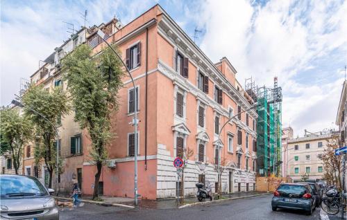 1 Bedroom Beautiful Apartment In Roma