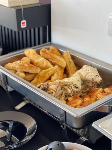 Comida en el departamento o alrededores