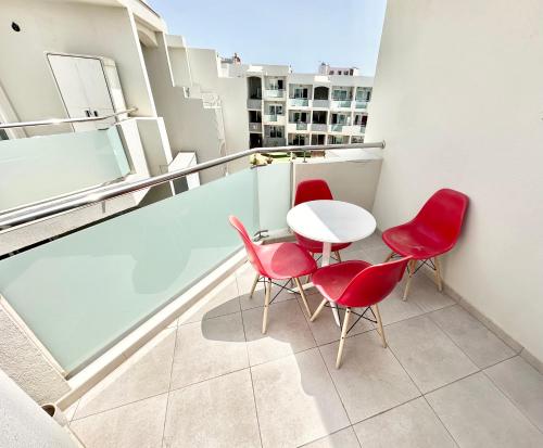 Fotografie z fotogalerie ubytování Lollipop con piscina, doble terraza, planta alta, cocina completa y WIFI v destinaci Corralejo
