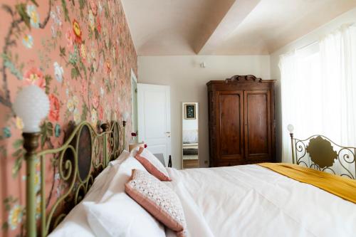 Una cama o camas en una habitación de Braja