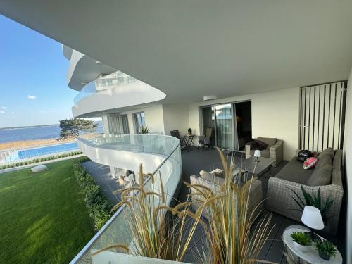 Lake View Sea Apartment Rogowo Pearl