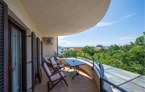 Μπαλκόνι ή βεράντα στο Cozy Apartment In Peroj