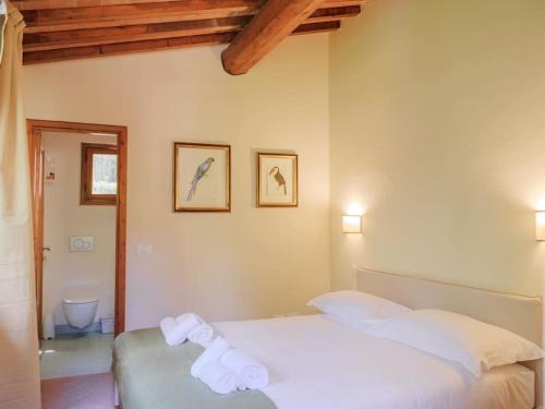 Stalla - Villa with garden in the historic center