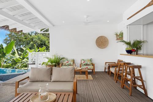 Istumisnurk majutusasutuses The Bay Seychelles Boutique Hotel and Apartments