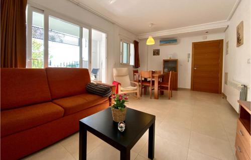 A seating area at Amazing Apartment In Sucina With Wifi