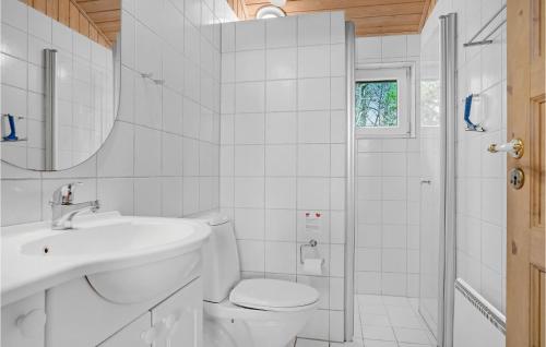 Bilik mandi di Holiday Home Uranusvej Ii