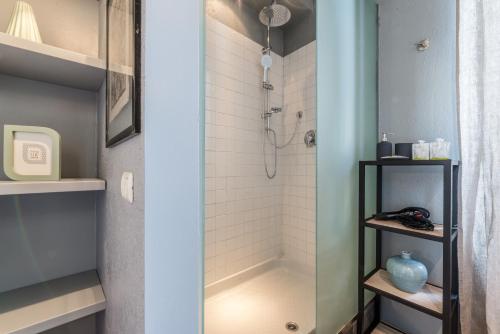 Koupelna v ubytování Porta Venezia Open Space - Due passi dal Duomo - 2 bagni