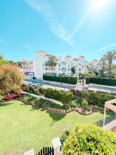 Wonderful Apt Pool & Beach