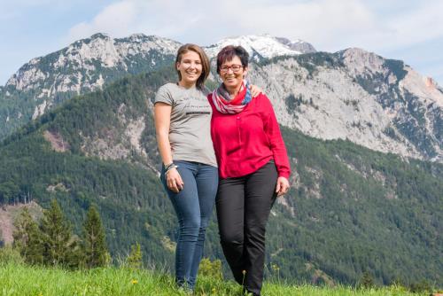 two women standing on top of a mountain at Ferienwohnung Andritsch in Sankt Georgen im Gailtal