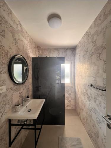 Mila Holiday Apartments