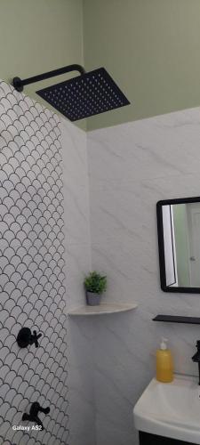 Ένα μπάνιο στο Homestay Melaka Kiut