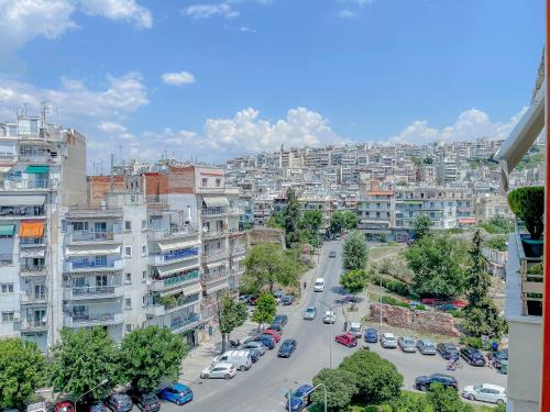 AYA Luxury Home - free public parking