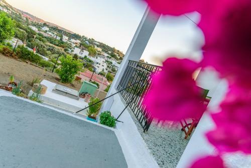 Gallery image of Melitini's House in Alinda