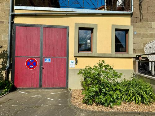 Фотография из галереи Ferienwohnung Altenschönbach в городе Прихсенштадт