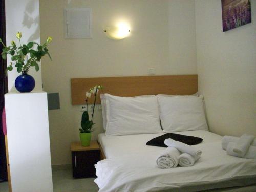 Posto Studio 5 Chania Crete 100 m from the beach