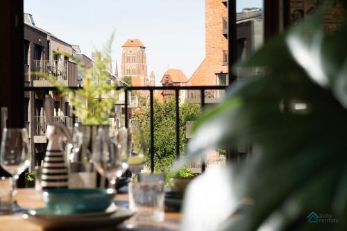 Elegancki Apartament 3city Blisko Rzeki w Gdańsku by Noclegi Renters