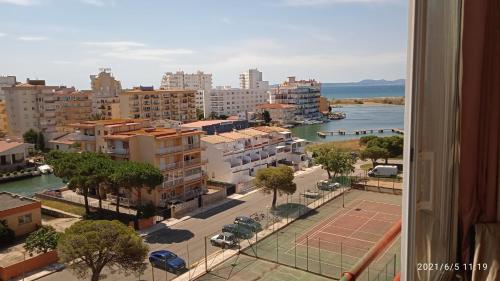studio cabine islas de rosas