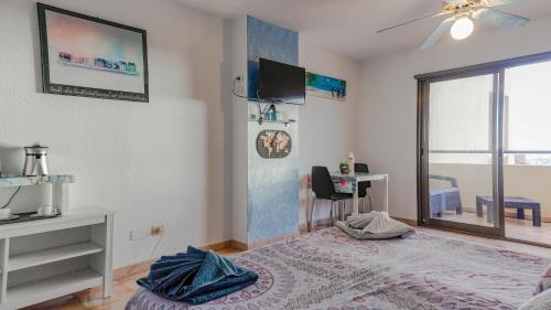 los cristianos estudio vista mar