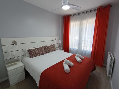 Postel nebo postele na pokoji v ubytování SUITEDREAMS - Av. Fener