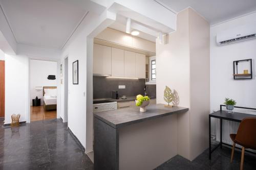 Glyfada First Class Suite by First Class Properties