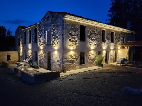 Foto Logement T3 Demeure d'exception 1