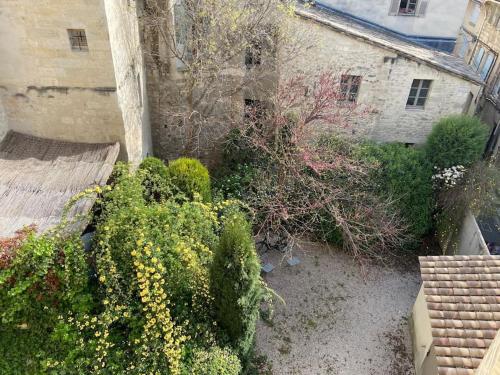 Appart 75 m2 Intramuros sur cour