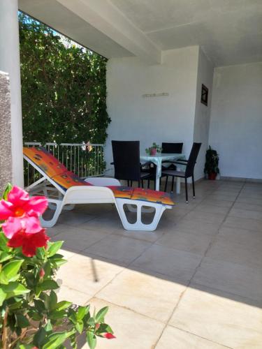 Apartmani Kapetan Podaca