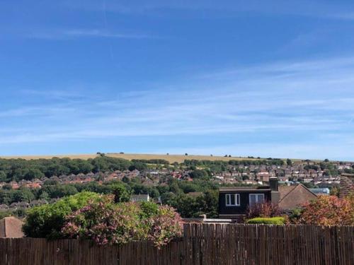 Spectacular Views, Great Location, Friendly photo 11