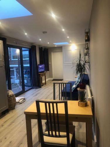 Spectacular Views, Great Location, Friendly photo 13