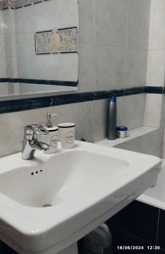 Elegant Tsimiski Neoclassical Apartment