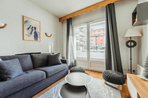 Khu vực ghế ngồi tại Appt MIAGE - 2 pièces cabine, terrasse & piscine