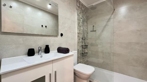 Phòng tắm tại Blaumar Atico