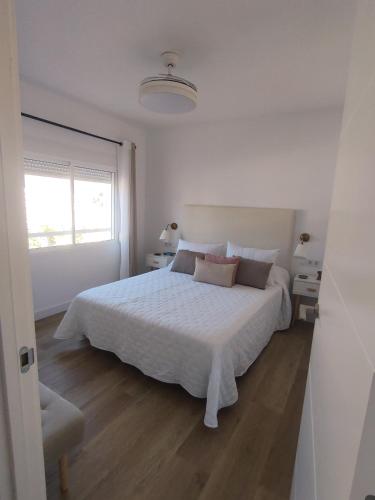 Apartamento Lunamar Nerja Seaviews & Communal Pool