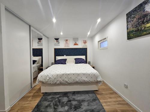 Billede fra billedgalleriet på Au Mboa Appartement 2 Chambres au Coeur de Conflans i Conflans-Sainte-Honorine